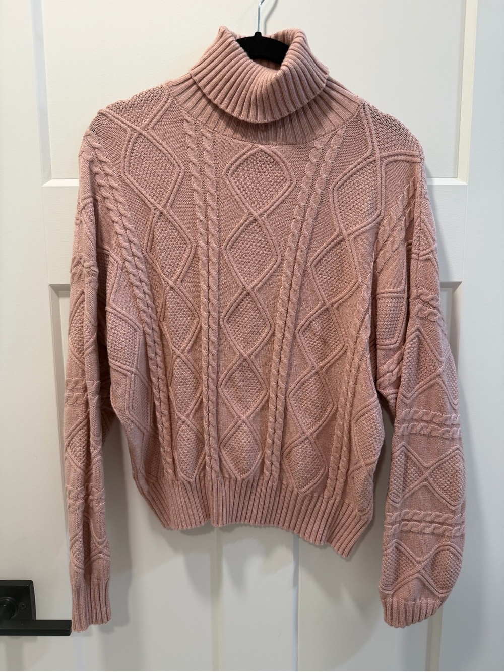 Women’s Pink Ribbed Sweater